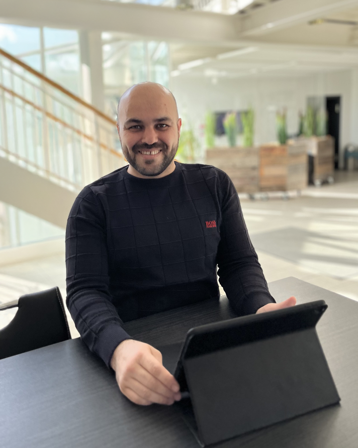 Foto von unserem Wirtschaftsförderer Temur Fayeq